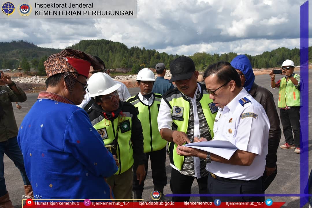 Peninjauan Progres Pembangunan Bandar Udara Buntu Kunik oleh Plt. Inspektur Jenderal